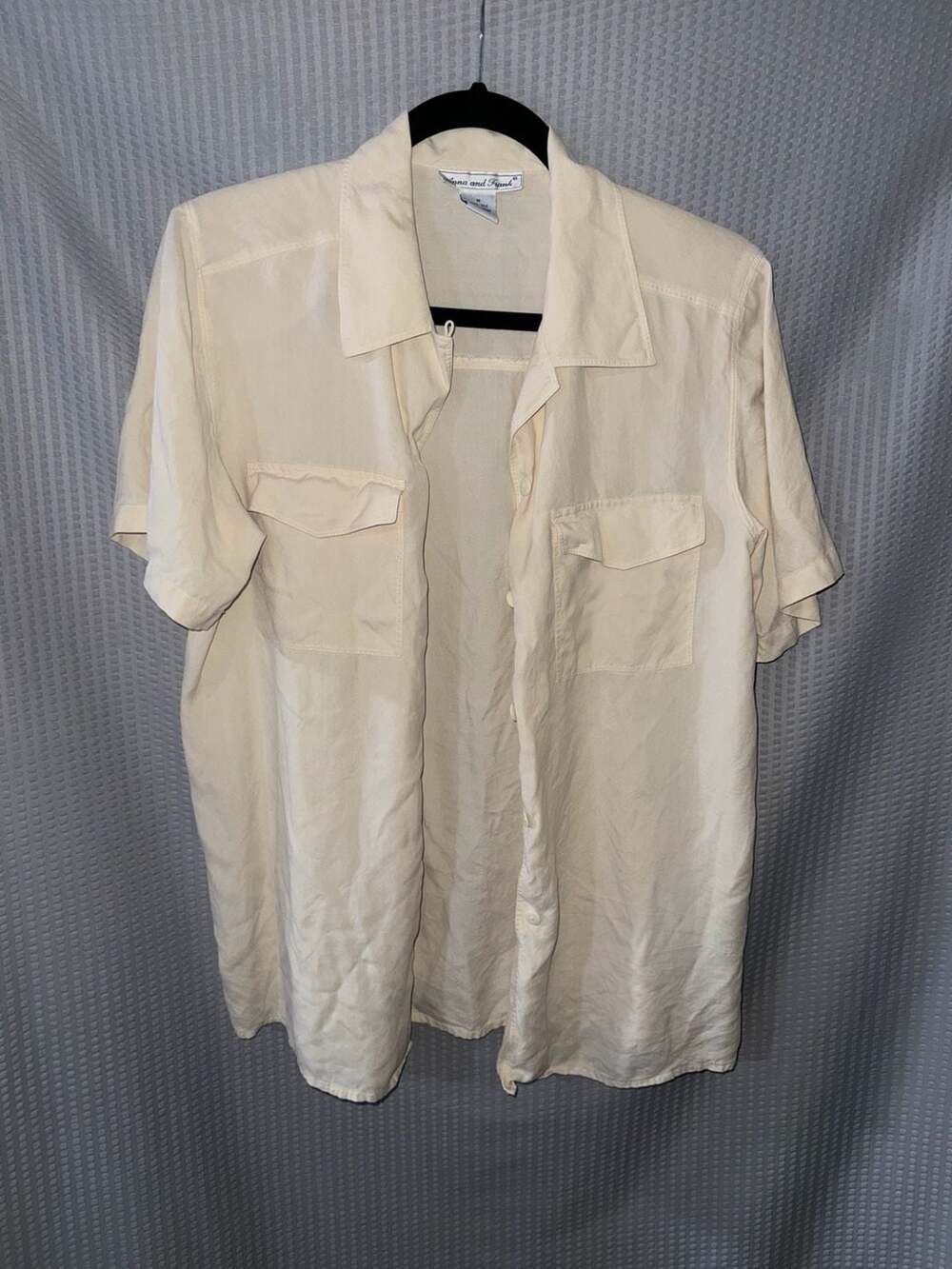 Vintage Anna and Frank 100% Silk Short Sleeve Button Down Shirt Size M